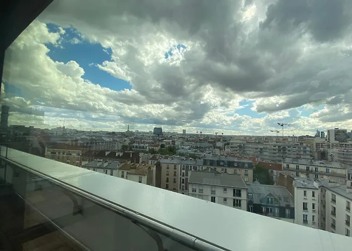 Hotel Moov'appart Clichy